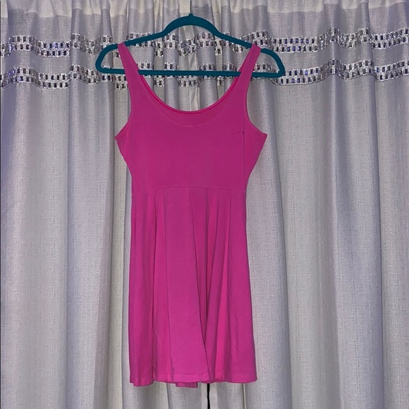 PINK dress - Picture 2 of 3